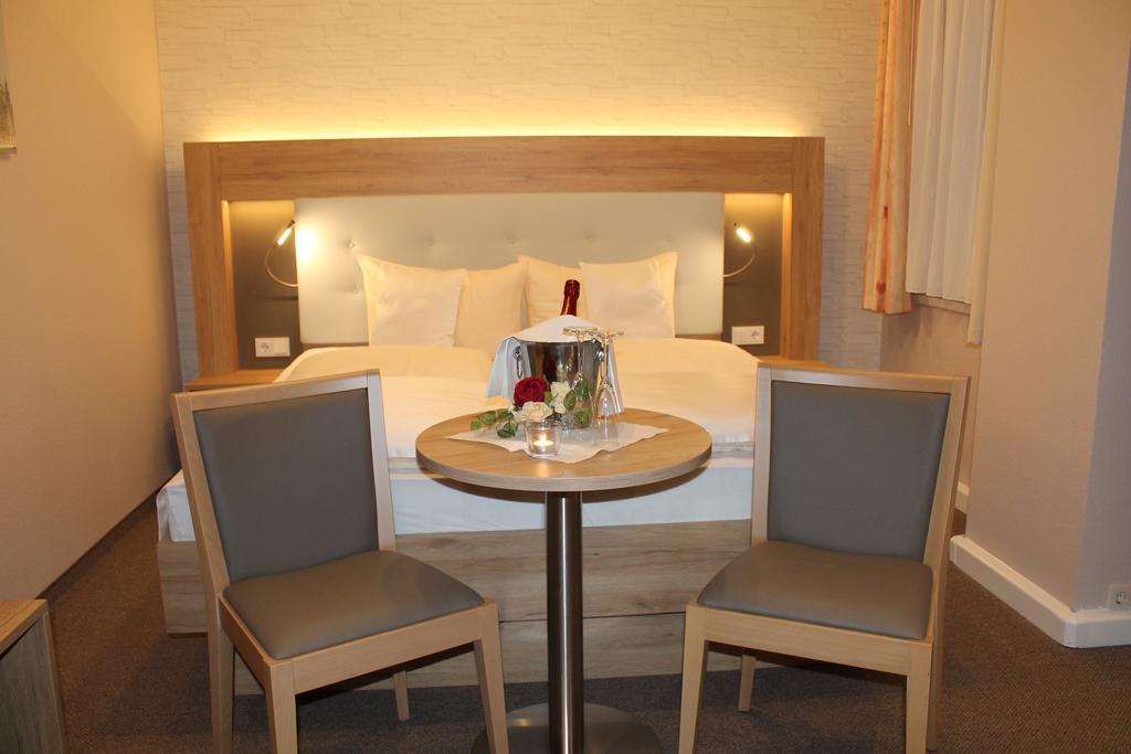 Hotel Rabennest 라베나우 외부 사진